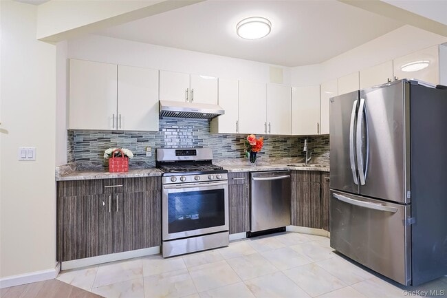 Building Photo - 55-12 138th St