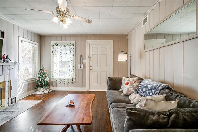 Building Photo - 3140 Rogers Ave