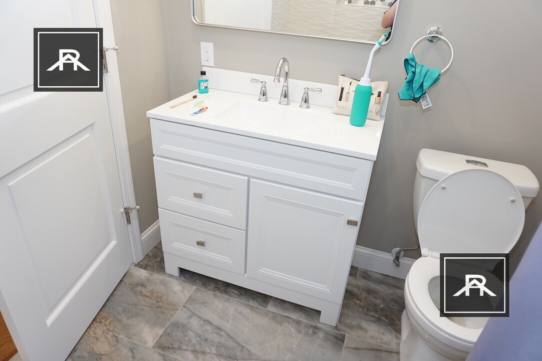 Building Photo - 1914 Beacon St