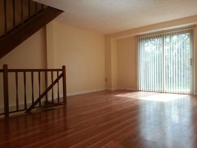 Building Photo - 505 Bayberry Ln