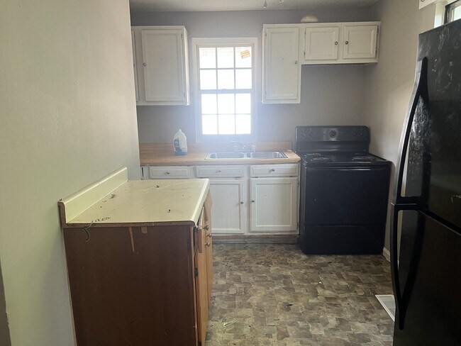 Building Photo - 1409 Bradt St