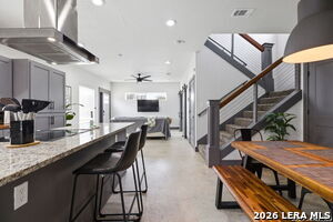 Building Photo - 122 Applin Ave