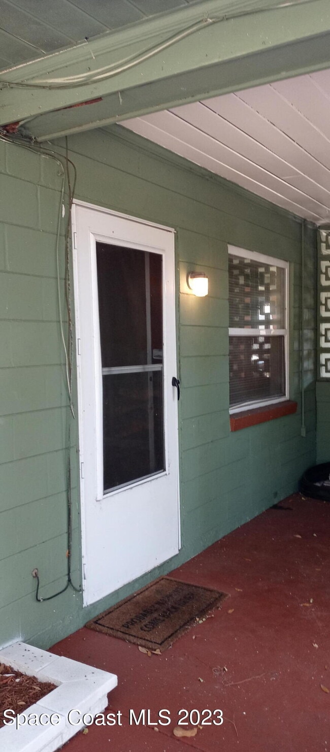 Building Photo - 248 Le Jeune Dr