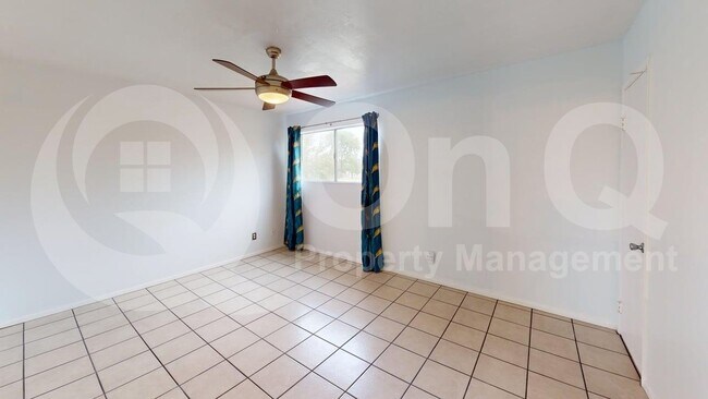 Building Photo - 1154 N 85th Pl