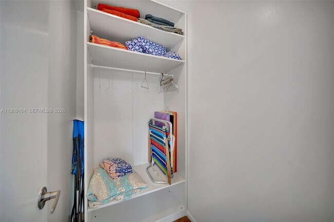 Building Photo - 531 N Ocean Blvd