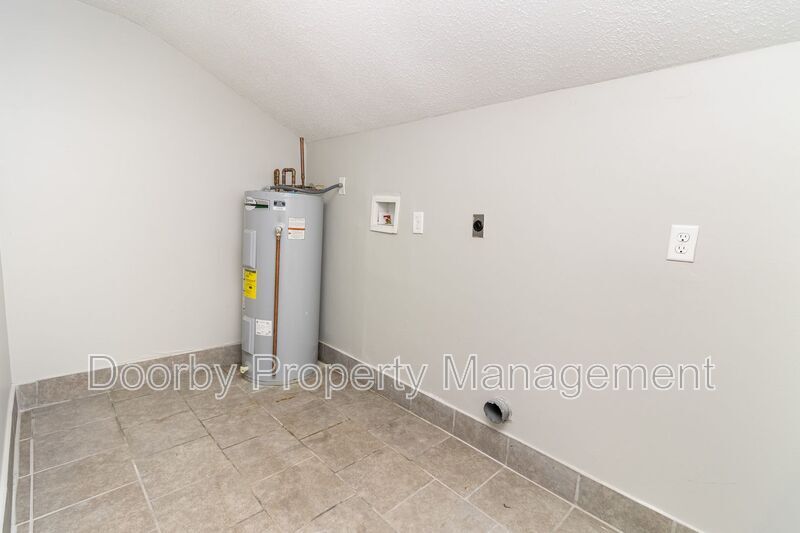 Building Photo - 3629 Thrushwood Dr