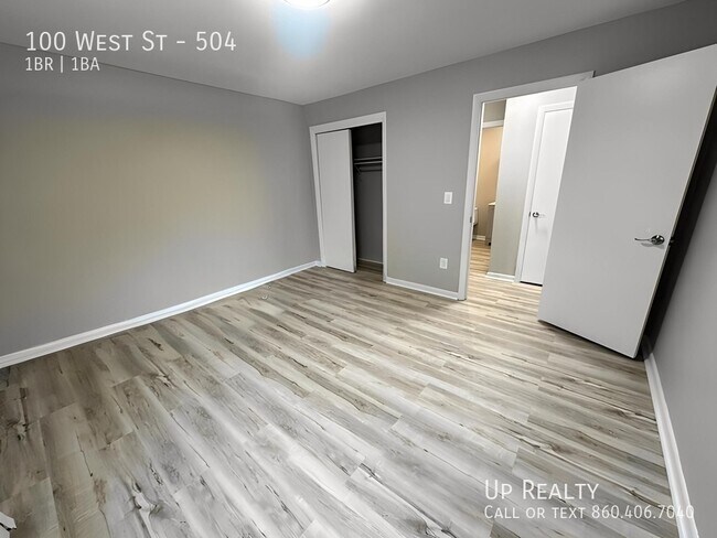 Building Photo - 100 West St