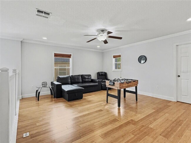 Building Photo - 157 San Carlo Rd