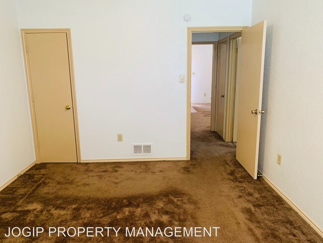 Building Photo - 2 br, 2 bath Apartment - 3141 TUDOR LANE