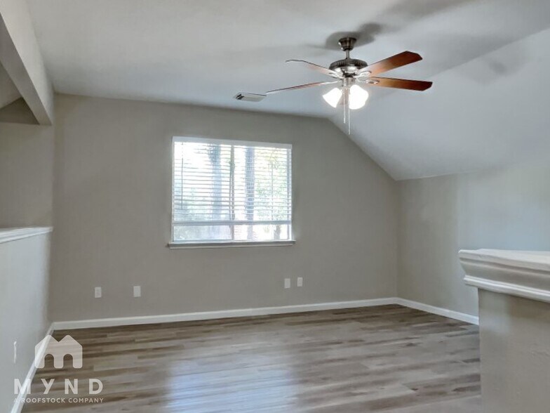 Building Photo - 7606 Bronze Trail Dr