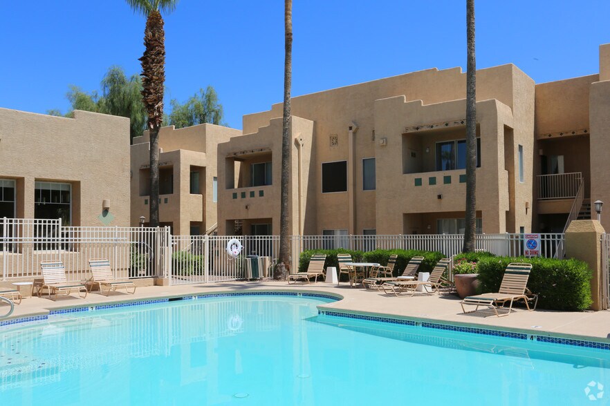 Tides at Palm Valley Goodyear, AZ Apartment Finder