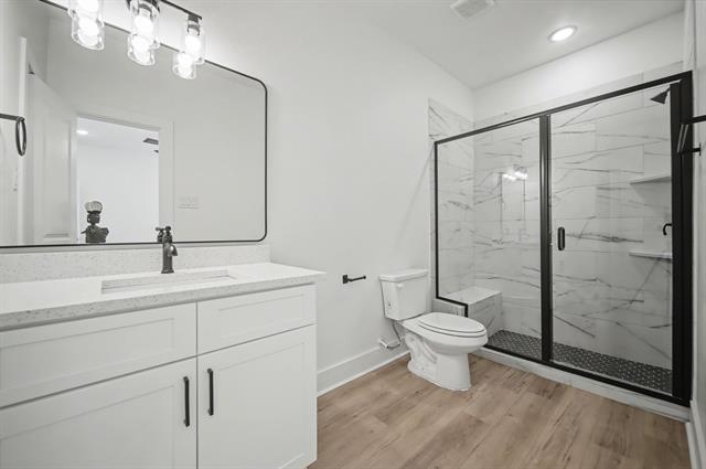 Building Photo - 3165 Karen St