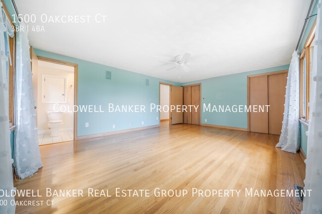 Building Photo - 1500 Oakcrest Ct