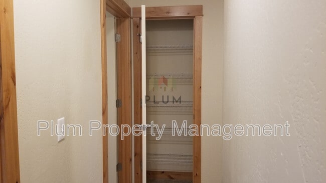 Building Photo - 2319 Aspen Grv Lp