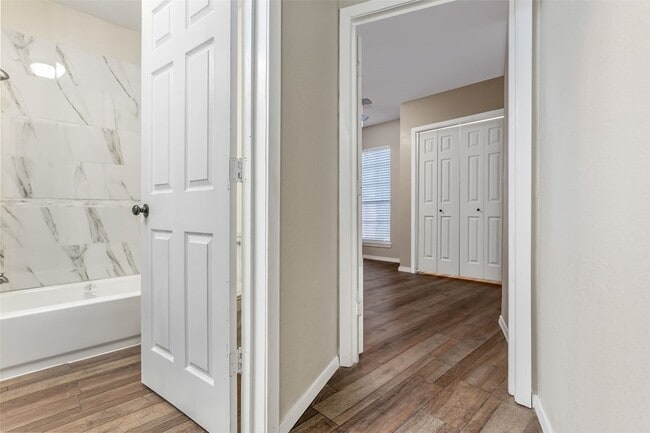 Building Photo - 111 S Henderson Ave