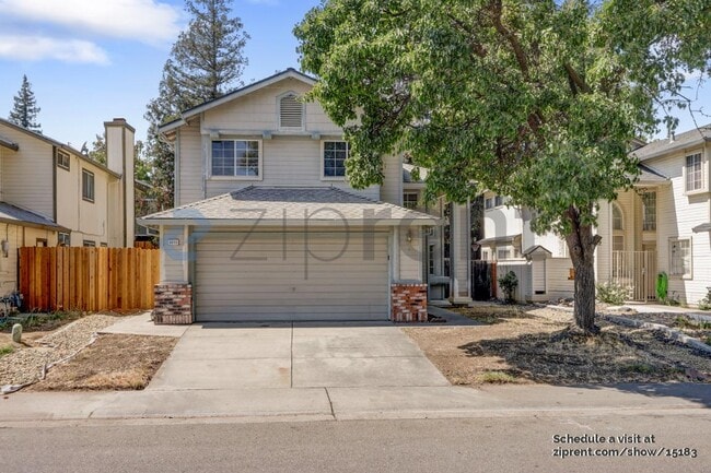Building Photo - 8633 Northam Dr