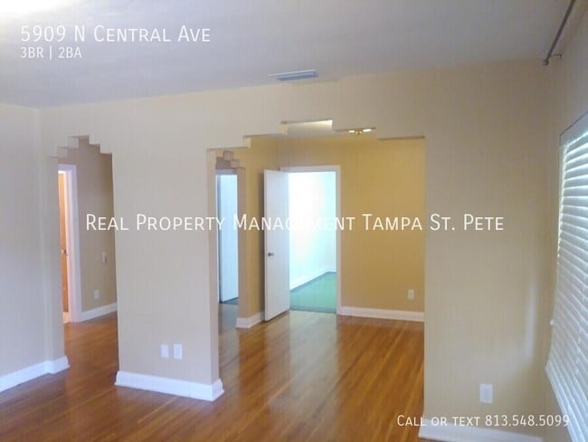 Building Photo - 5909 N Central Ave