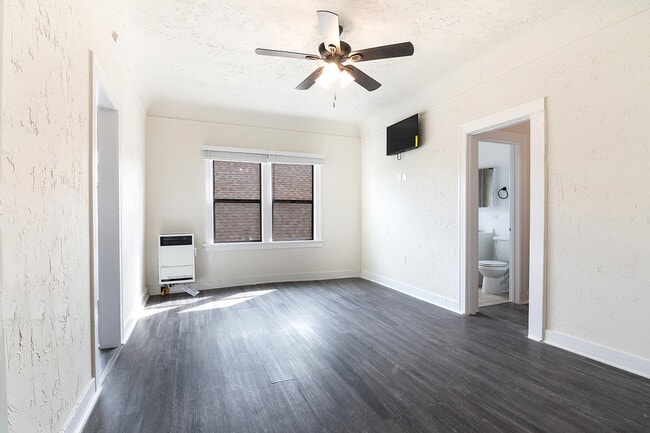 Building Photo - 27th Street Apartments