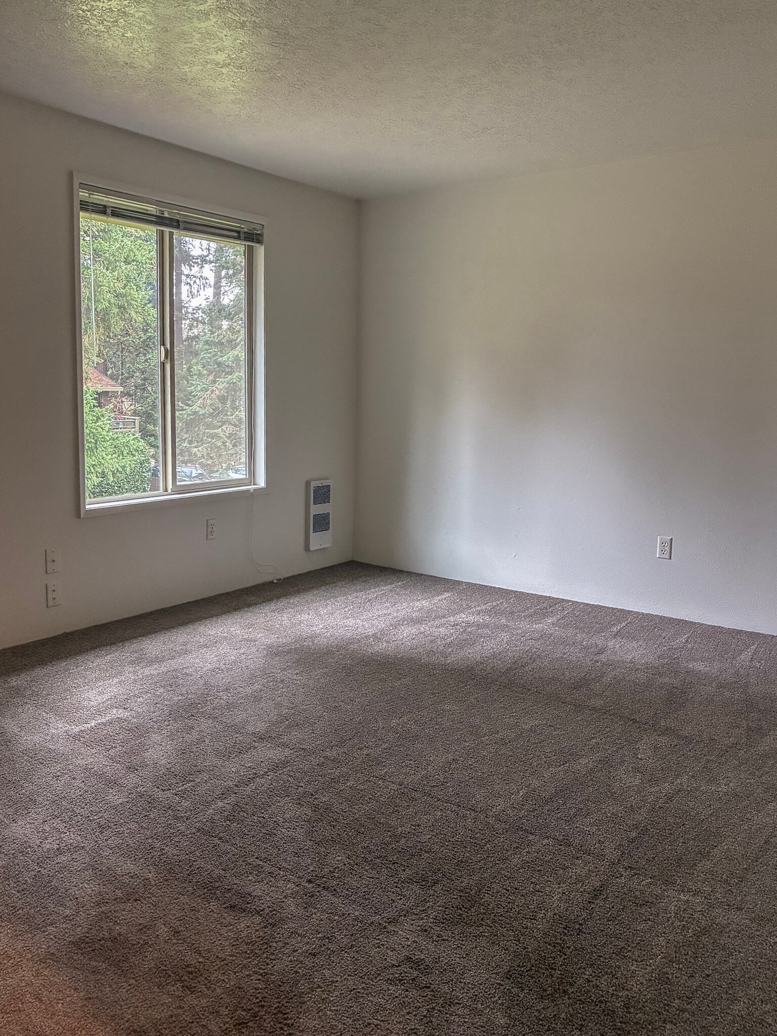 Building Photo - 6765 Montauk Cir