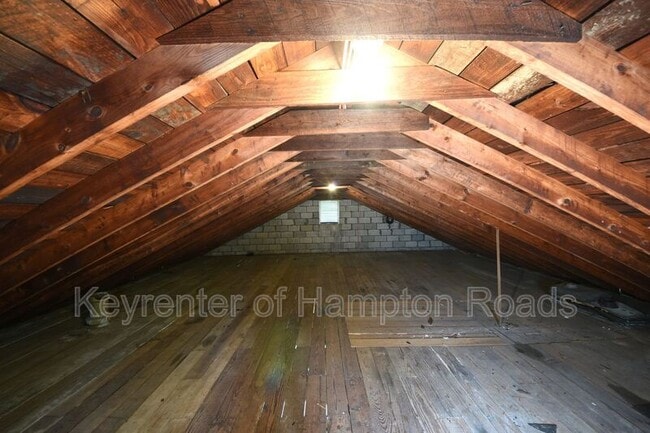 Building Photo - 500 Beechwood Ave