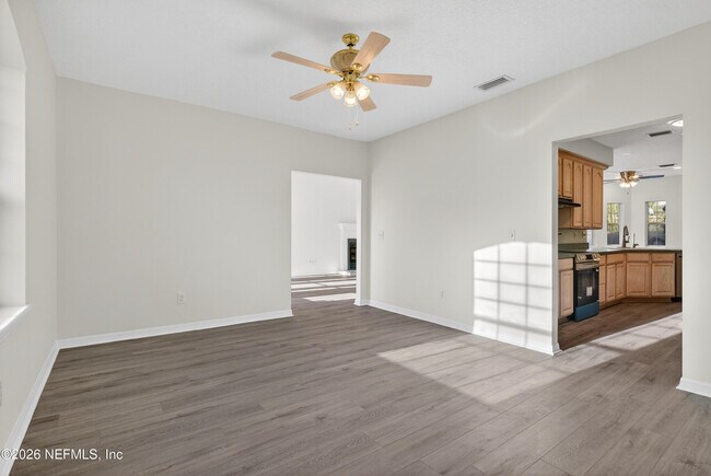 Building Photo - 430 Marsh Point Cir