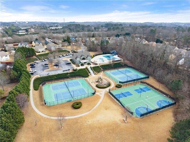 Building Photo - 5165 Sherwood Way