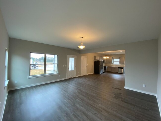 Building Photo - 14332 Chase Dr