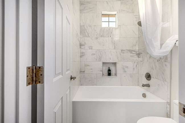 Building Photo - 5211 N 193rd Ave