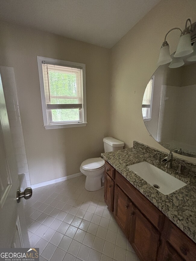 Building Photo - 3330 Ridgerock Way