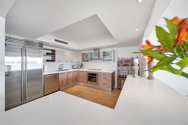 Building Photo - 199 Ocean Ln Dr