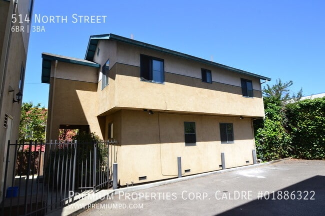 Building Photo - 514 North St