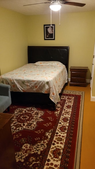 Building Photo - 2750 Wellington Way SE