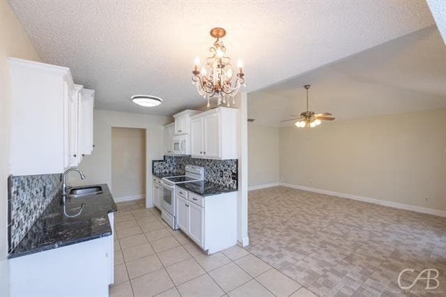 Building Photo - 3933 Notre Dame Cir