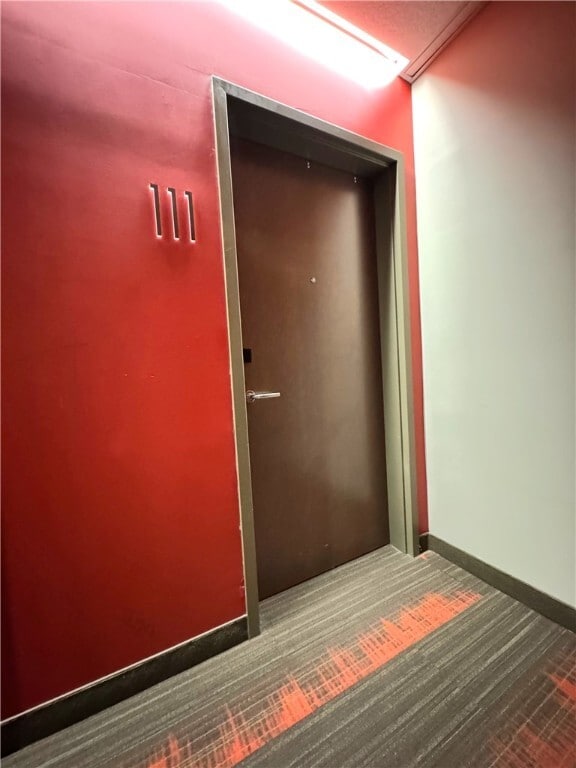 Building Photo - 625 S Goodman St