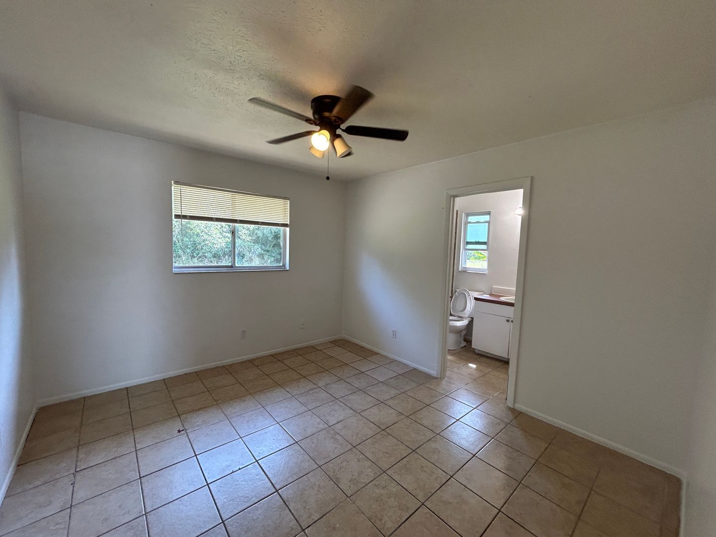 Building Photo - 4168-4170 Pine Drop Lane