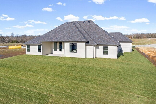 Building Photo - 2621 Easley Cabin Cir
