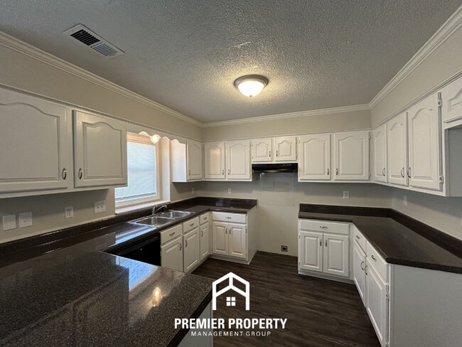 Building Photo - NEWLY RENOVATED 4BR/2.5BA Luxury Home | 2,613 Sq Ft, Vaulted Ceilings & Soaking Tub