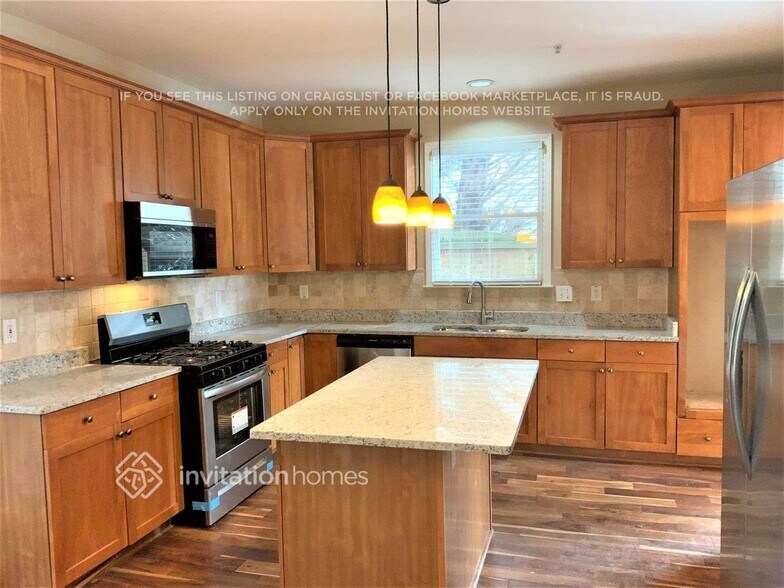 Building Photo - 1396 Merrifield Ln