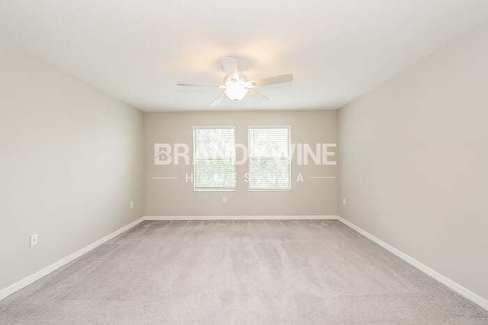Building Photo - 5612 Mercado Dr