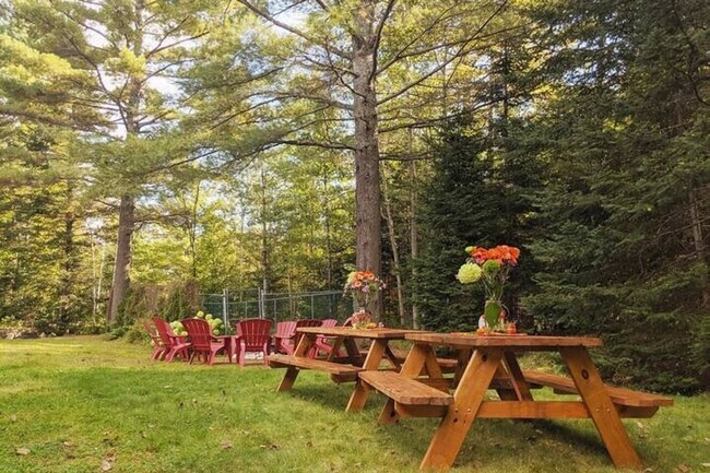 Building Photo - 66 Paquette Dr