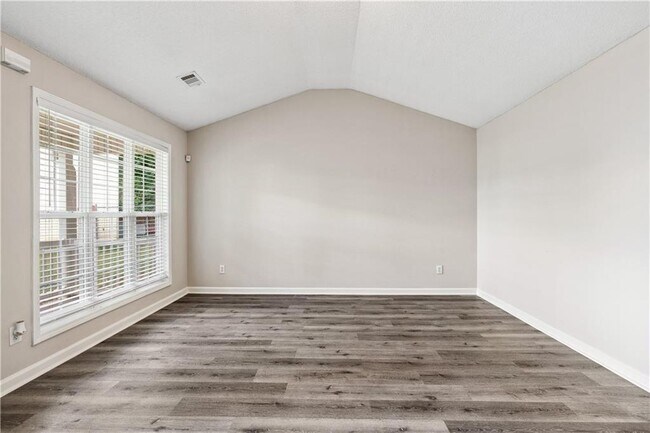 Building Photo - 5849 Amerson Ln