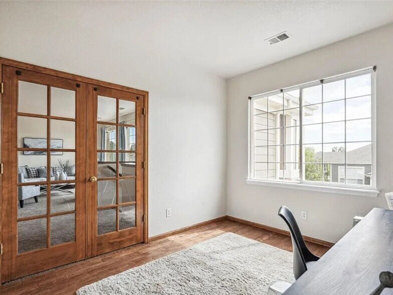 Building Photo - 13859 Legend Trail