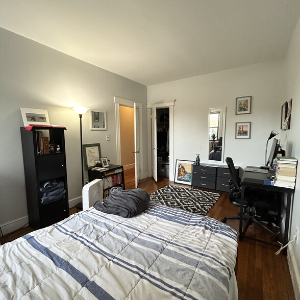 bed2 - 175 Harvard St
