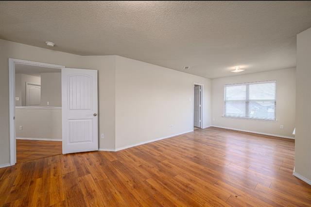 Building Photo - 800 Cormorant Dr