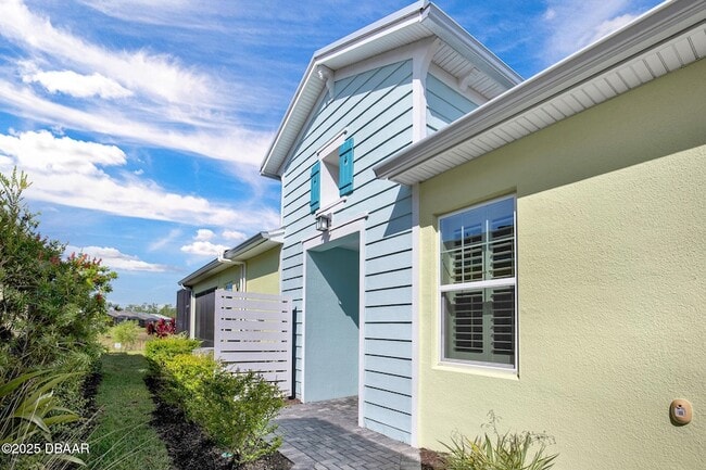 Building Photo - 906 Coral Reef Way