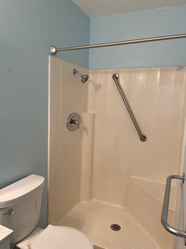 Building Photo - 1742 Shepherd Dr