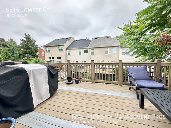 Building Photo - 5516 Jowett Ct