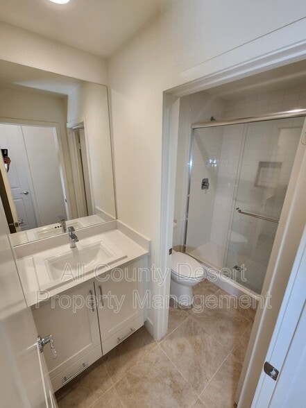 Building Photo - 84361 Passagio Lago Way