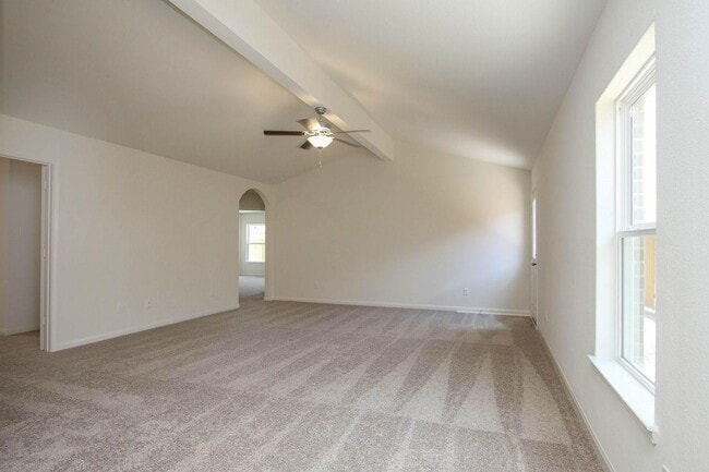 Building Photo - 432 Elaine Vly Dr