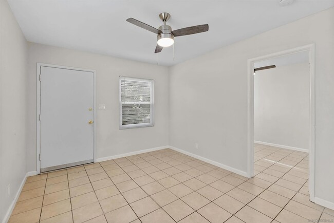 Building Photo - 734 S 46th St